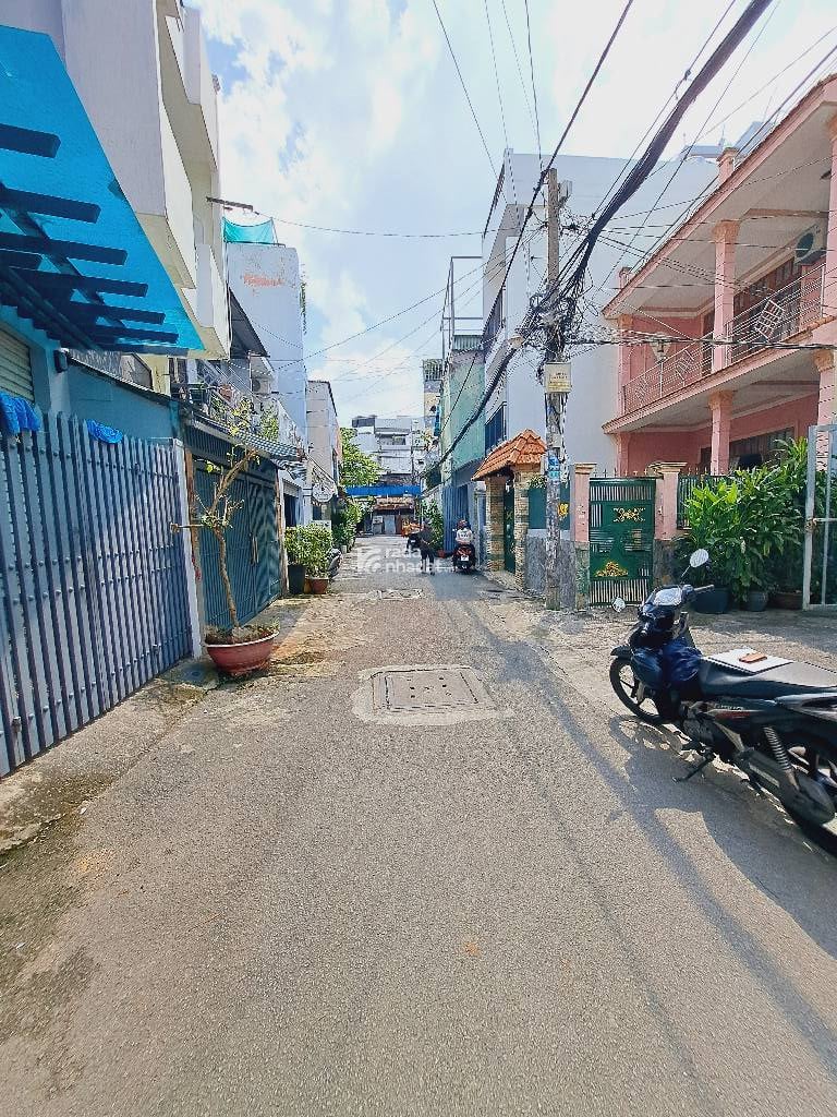 LÔ GÓC - TÂN SƠN NHÌ - TÂN PHÚ - 58M2 - 2 TẦNG - HẺM TO - GIÁ 8.2 TỶ