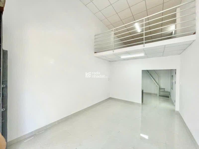 Bán nhà mặt tiền Trần Bá Giao ngang 5m 85m2 tiện xây CHDV KD đa nghề, sầm uất chỉ 9.3 tỷ.