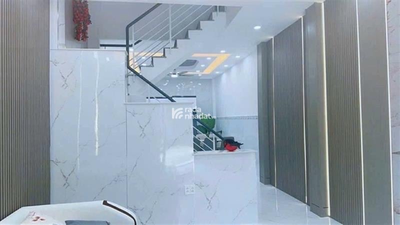 Bán nhà gần nguyễn thị tú lê trọng tấn