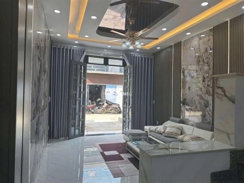 Bán nhà gần nguyễn thị tú lê trọng tấn