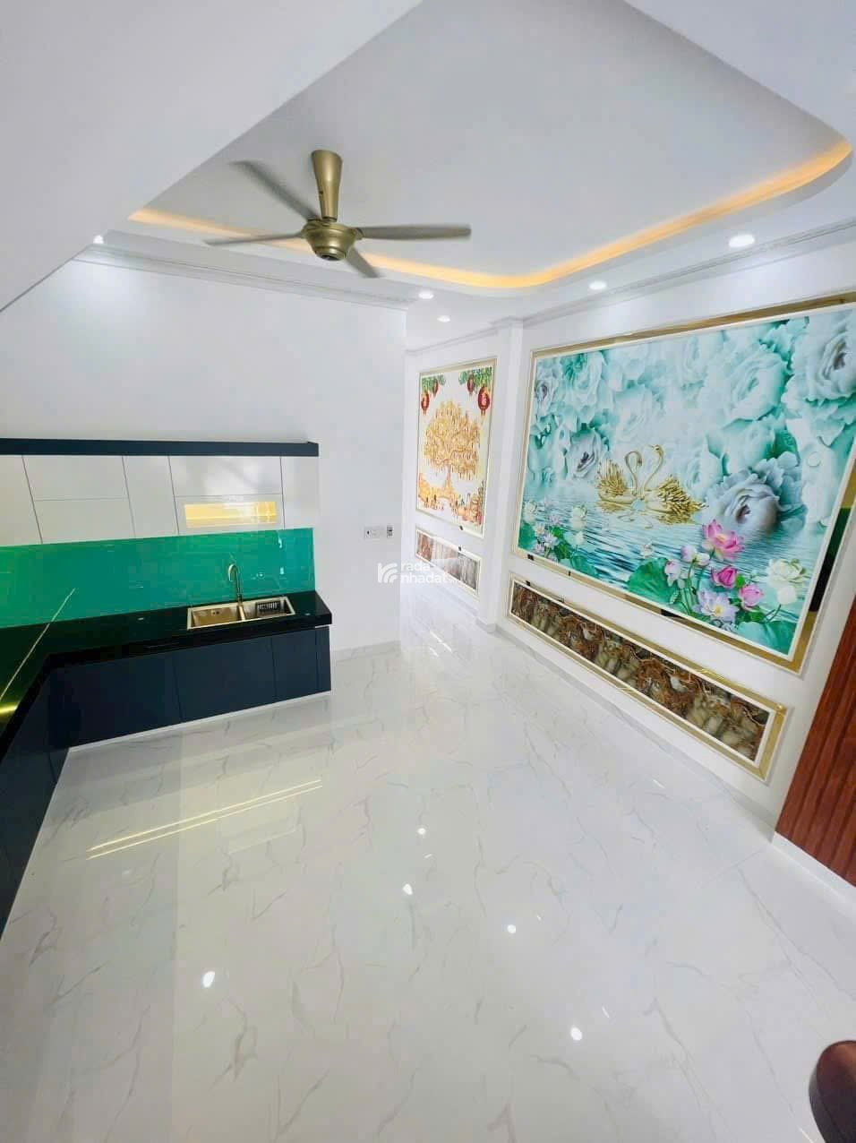 Bán nhà ngay Phan Văn Hân, Bình Thạnh. Giá: 3 tỷ 019tr/ dt 62m2, sổ hồng riêng, đường ô tô