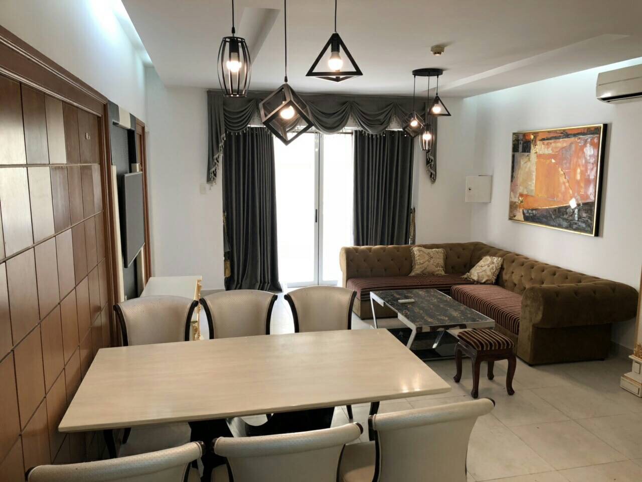 Bán Gấp Căn Hộ Cao Cấp Hùng Vương Plaza Quận 5 - 130m2 - 3PN, 3WC - Sổ Hồng Riêng - 9,39 Tỷ