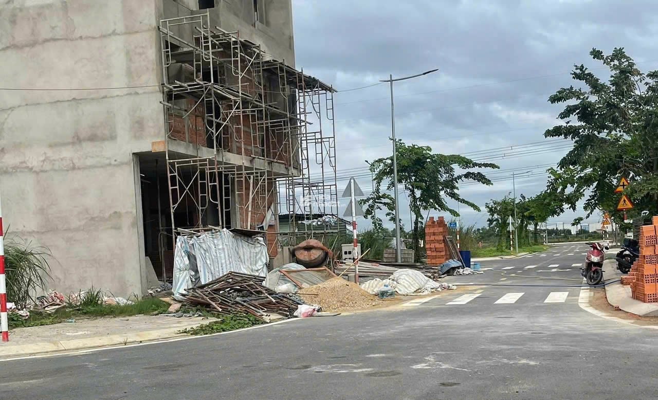 ĐẤT NỀN SỔ RIÊNG NGAY SÂN BAY QUỐC TẾ LONG THÀNH ,CƠ HỘI ĐÓN ĐẦU ĐẦU TƯ VÀNG NĂM 2025