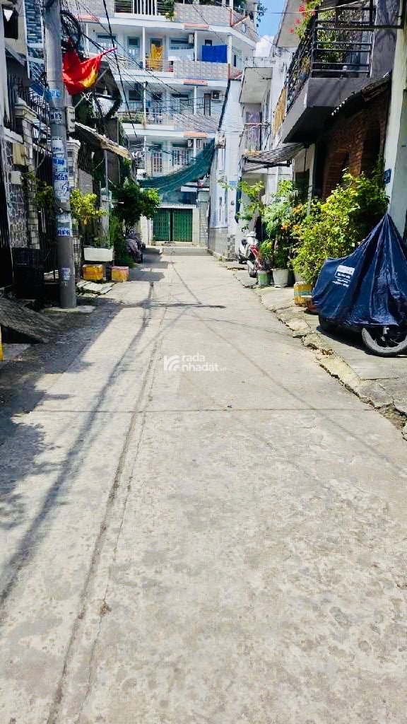 GIÁP AEON TÂN PHÚ - HẺM XE HƠI - 64M VUÔNG A4 - 2 TẦNG - 3PN NHỈNH 5 ĐỒNG