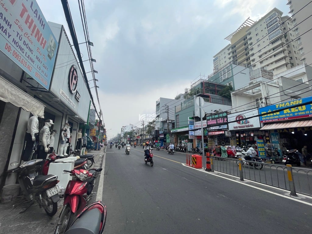MẶT TIỀN KD-HẬU GIANG Q6-NHÀ 3 TẦNG 122M2(4X31)-GIÁ 17.8 TỶ