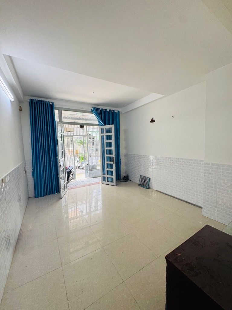 NHÀ MỚI ĐẸP 3 TẦNG AN LẠC KHU NAM HÙNG VƯƠNG ĐƯỜNG 6M NHIK 4 TỶ