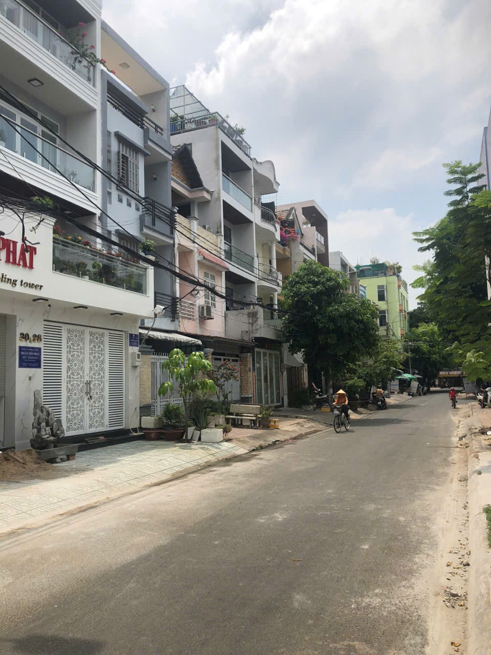 NHÀ MỚI ĐẸP 3 TẦNG AN LẠC KHU NAM HÙNG VƯƠNG ĐƯỜNG 6M NHIK 4 TỶ