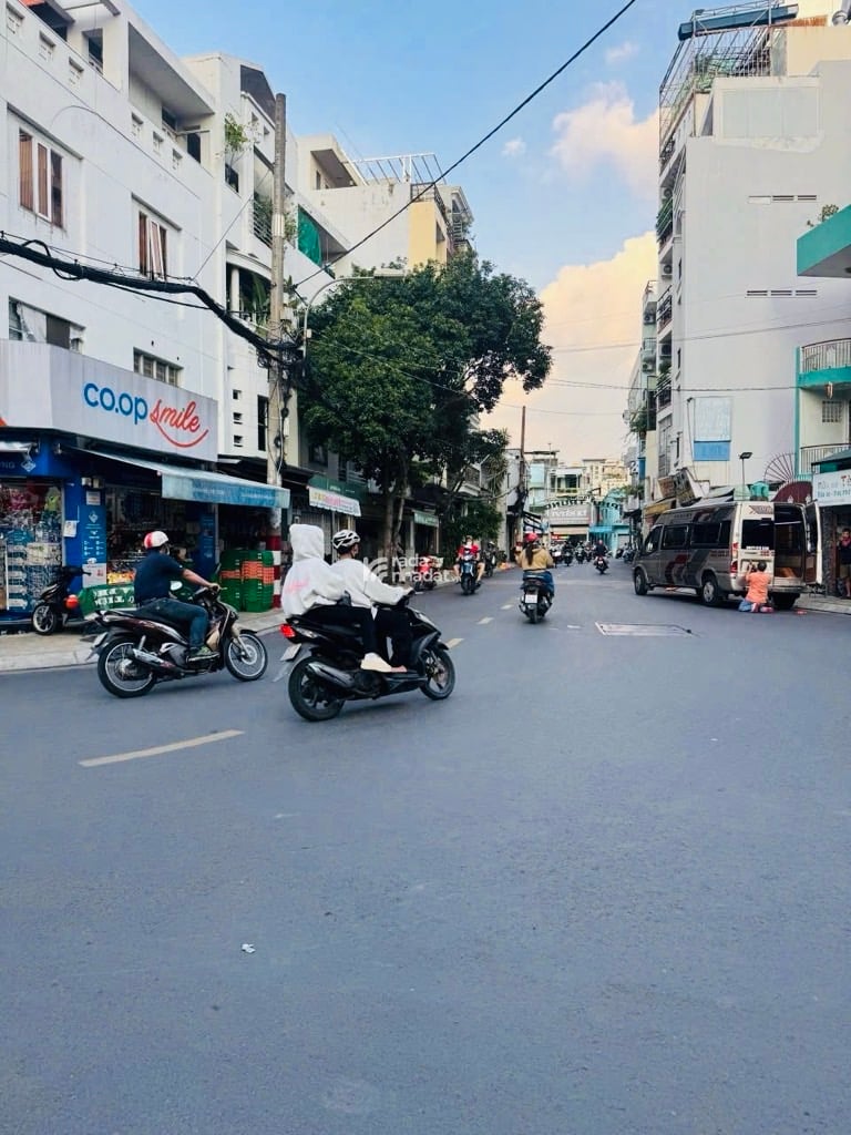 CĂN GÓC 2 MẶT TIỀN -  XE TẢI TRÁNH - KINH DOANH - THANG MÁY - NHÀ MỚI ĐẸP NHỈNH 10 TỶ
