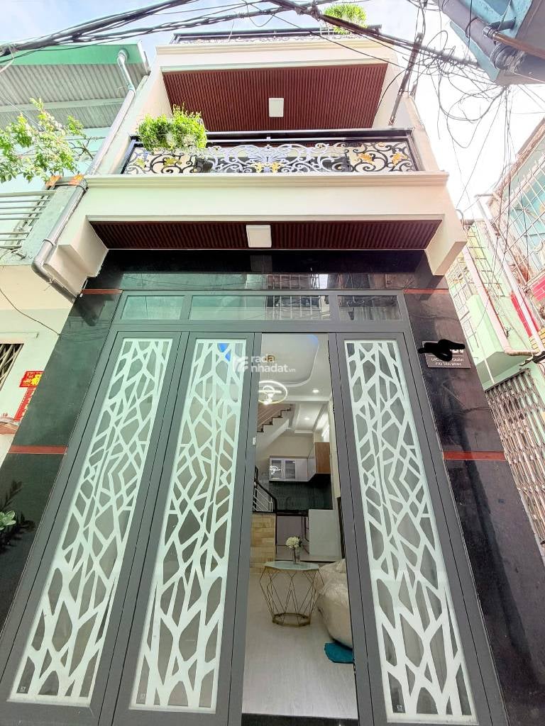 HẺM XE HƠI SÁT NHÀ, LẠC LONG QUÂN, TÂN BÌNH, 24M2 CÓ KC Ở NGAY. GIẢM 350TR CHỈ CÒN 3.8T TL