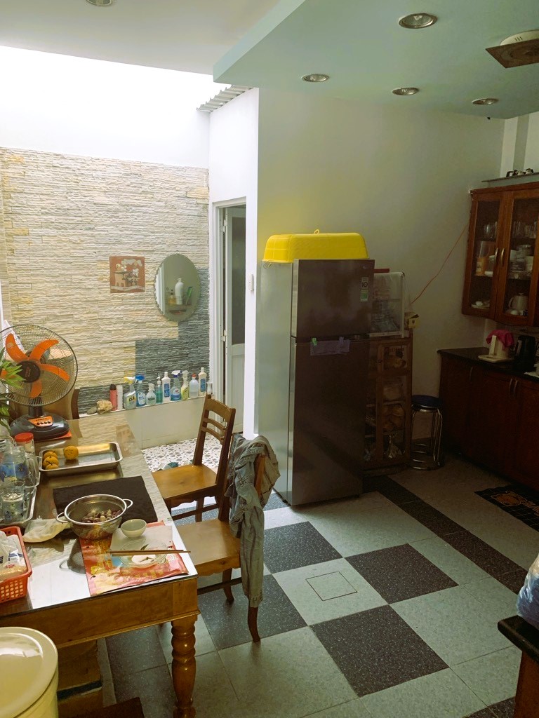 NHÀ MẶT TIỀN 4 TẦNG KIÊN CỐ, NGANG RỘNG 4.5M, ĐỐI DIỆN TRƯỜNG HỌC, CHỈ HƠN 7 TỶ