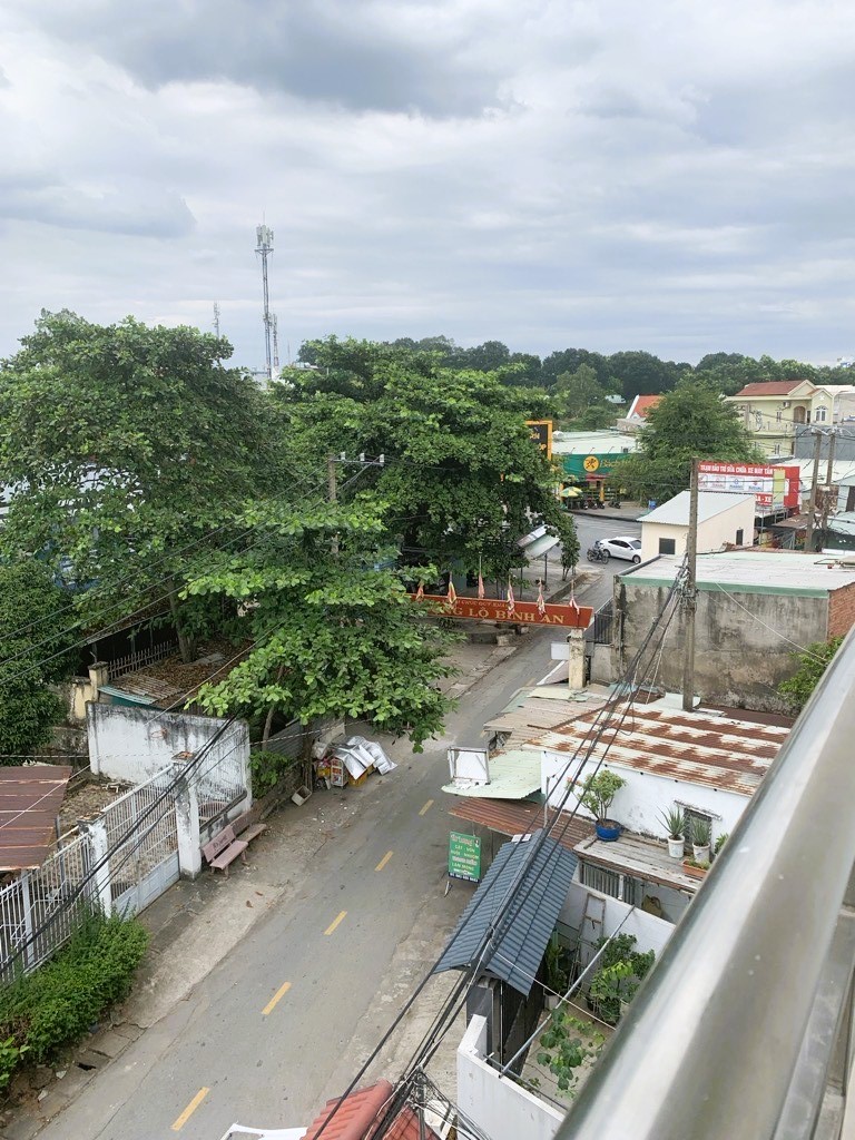 NHÀ MẶT TIỀN 4 TẦNG KIÊN CỐ, NGANG RỘNG 4.5M, ĐỐI DIỆN TRƯỜNG HỌC, CHỈ HƠN 7 TỶ