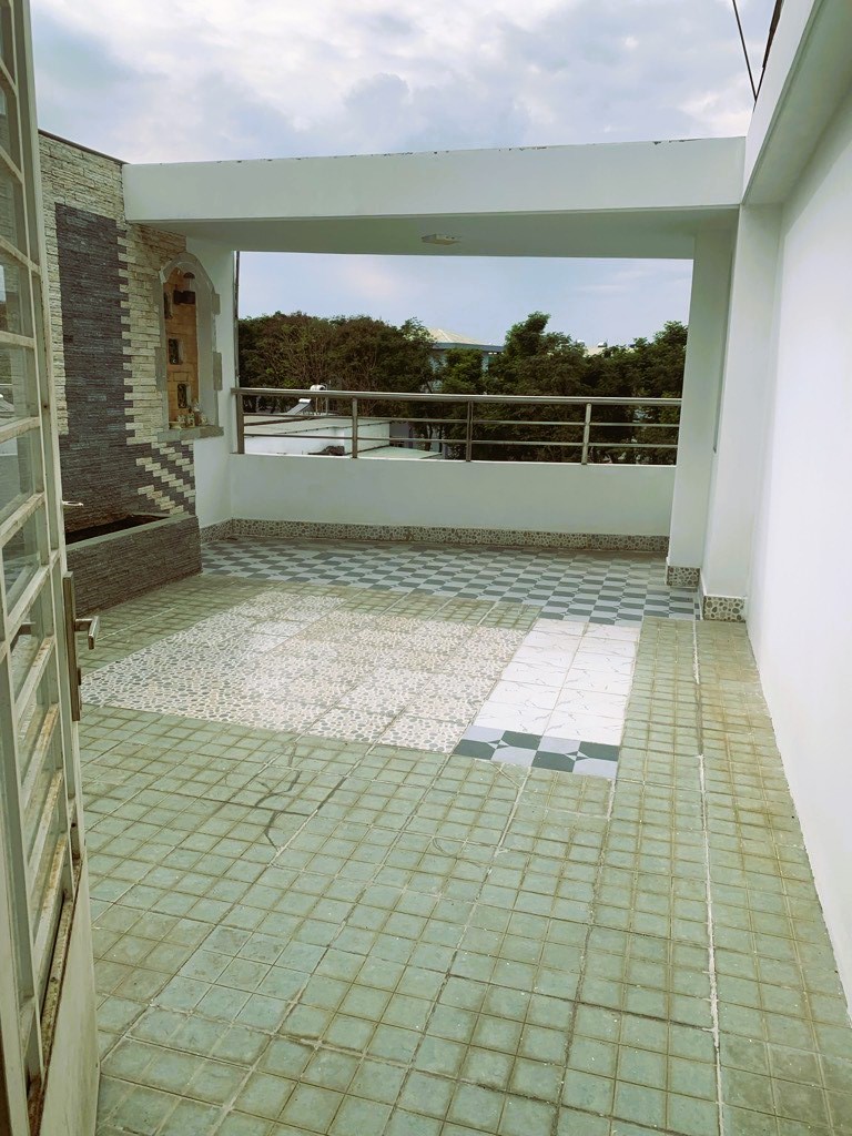 NHÀ MẶT TIỀN 4 TẦNG KIÊN CỐ, NGANG RỘNG 4.5M, ĐỐI DIỆN TRƯỜNG HỌC, CHỈ HƠN 7 TỶ