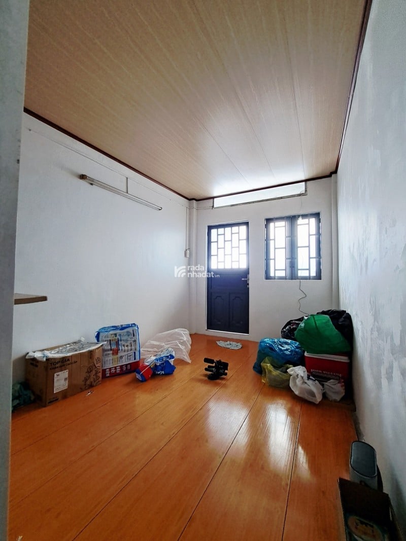 Bán nhà 16m2 không lộ giới - P5 Q11 2ty5. Sổ riêng, 2 tầng, 2pn.