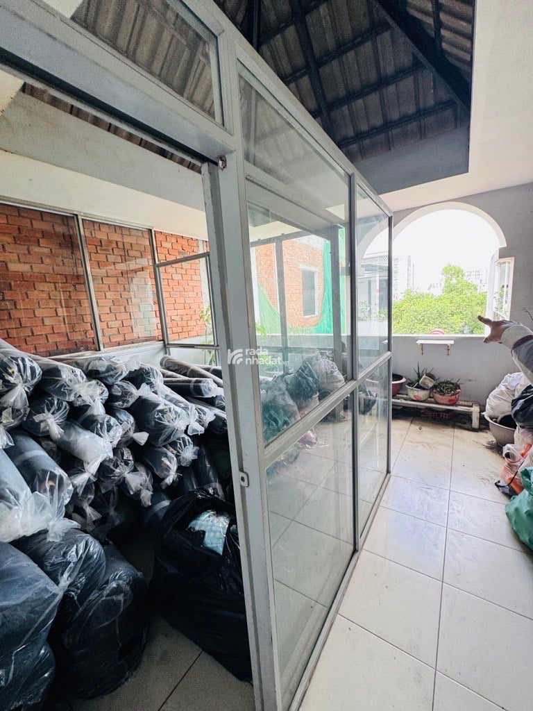 Bán nhà đường hương lộ 3 bình hưng hoà