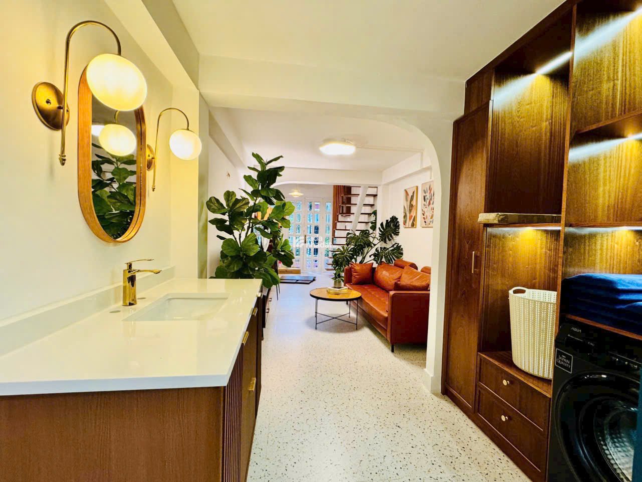 Siêu hiếm! Bán nhà giá tốt Lê Văn Duyệt, Bình Thạnh, 64m2 nhiều tiện ích, SHR giá 3 tỷ 580