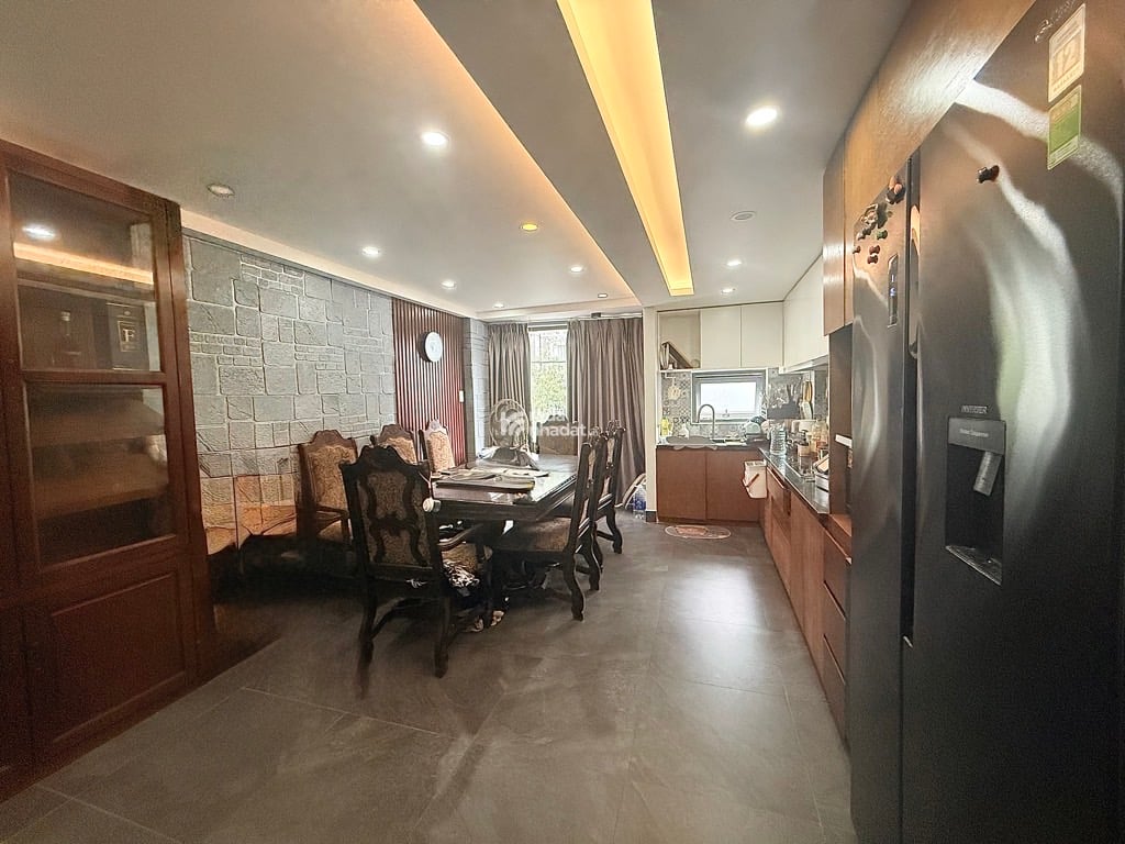 Bán nhà khu đồng bộ 5 tầng, 54m2, full nội thất, thang máy, Dương Quảng Hàm Gò Vấp, 9 tỷ