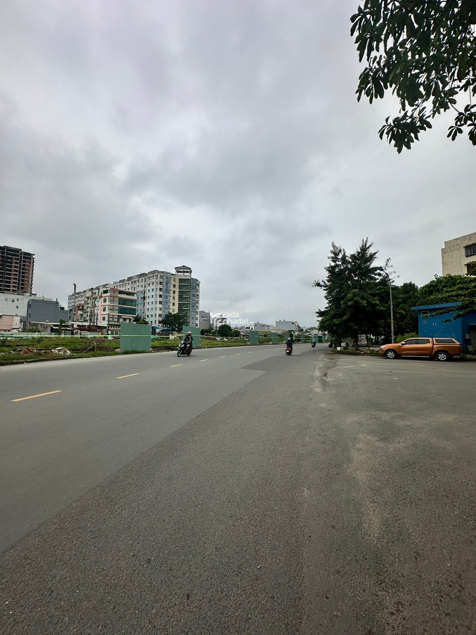 12 tỷ . SỞ HỮU NGAY NHÀ 4 TẦNG MT KINH DOANH GẦN CV GIA PHÚ , Q. TÂN PHÚ .4 x 25M