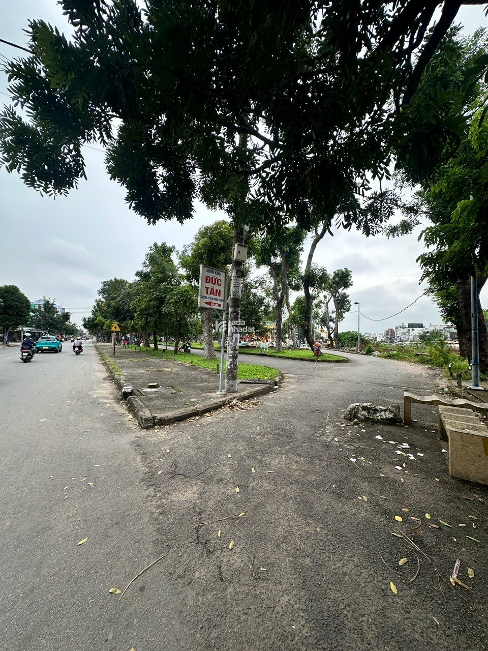 12 tỷ . SỞ HỮU NGAY NHÀ 4 TẦNG MT KINH DOANH GẦN CV GIA PHÚ , Q. TÂN PHÚ .4 x 25M