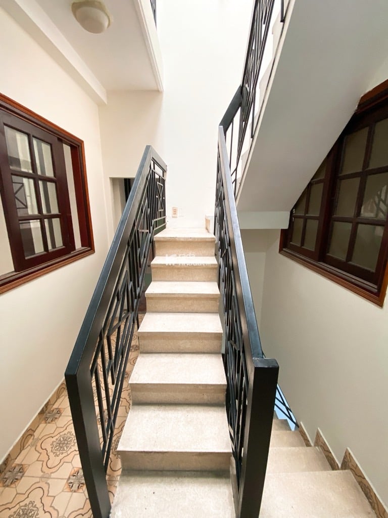 NHÀ THIẾT KẾ_GẦN DƯƠNG BÁ TRẠC_QUẬN 8_44m_3 TẦNG_4PN_NHỈNH 5 TỶ