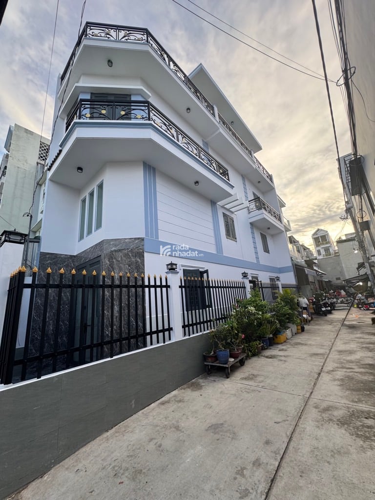 LÔ GÓC 4 TẦNG MỚI ĐẸP -  MẶT TIỀN LỘ LỚN MÃ LÒ - Ở VÀ KINH DOANH. 