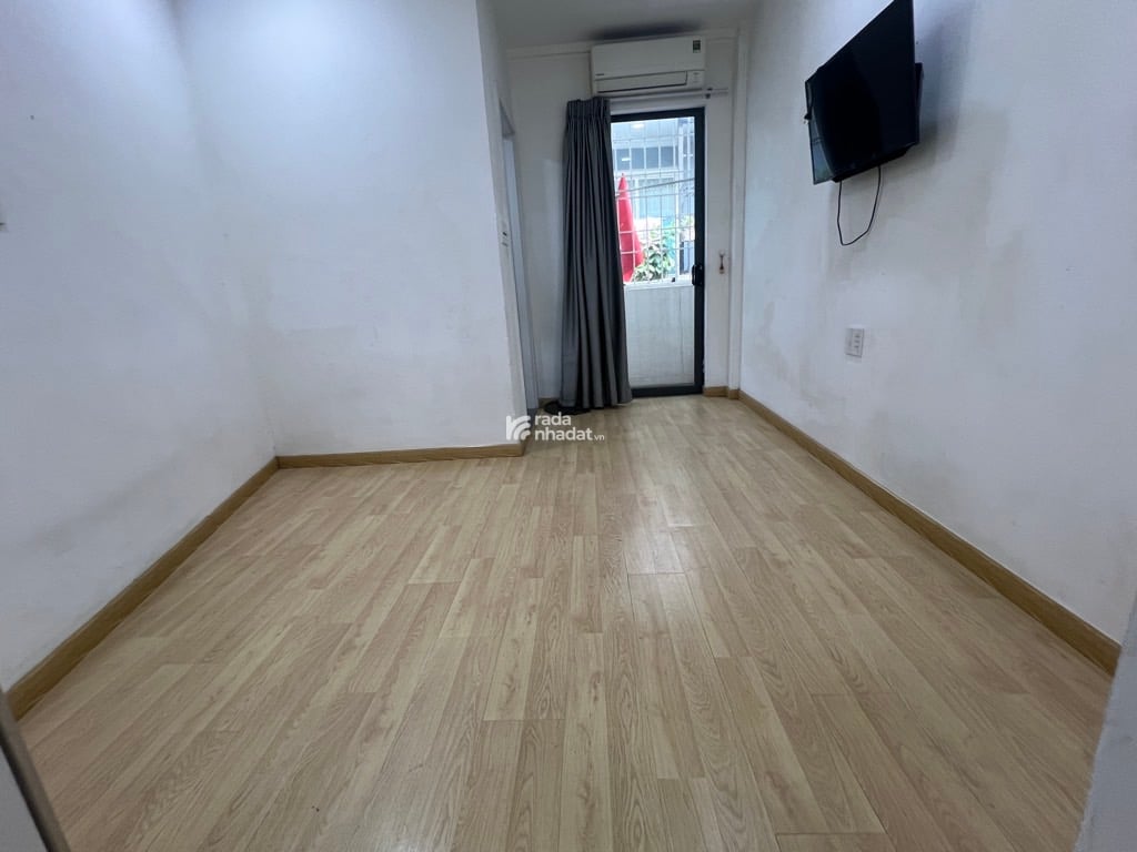 GẦN MT NGUYỄN VĂN TRỖI, PHÚ NHUẬN, 2 TẦNG CÓ KC Ở NGAY. GIẢM 350TR CHỈ 4T 