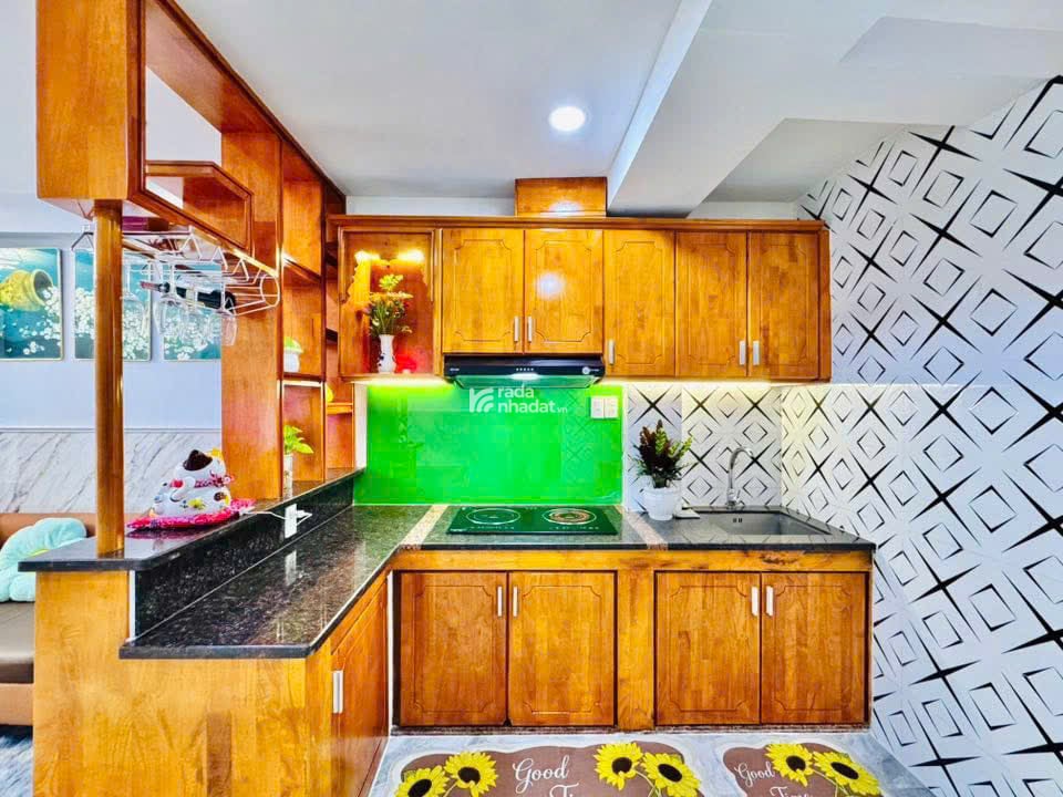 Chốt ngay căn nhà Hoa Phượng, Phú Nhuận/ 56m2/ giá chỉ 3 tỷ 530tr/ sổ riêng chính chủ/ hẻm ô tô
