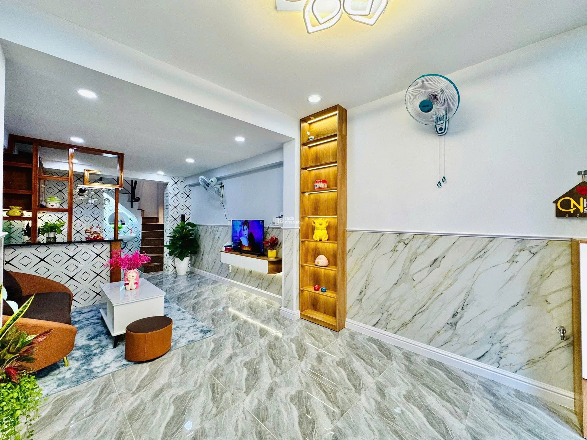 Chốt ngay căn nhà Hoa Phượng, Phú Nhuận/ 56m2/ giá chỉ 3 tỷ 530tr/ sổ riêng chính chủ/ hẻm ô tô