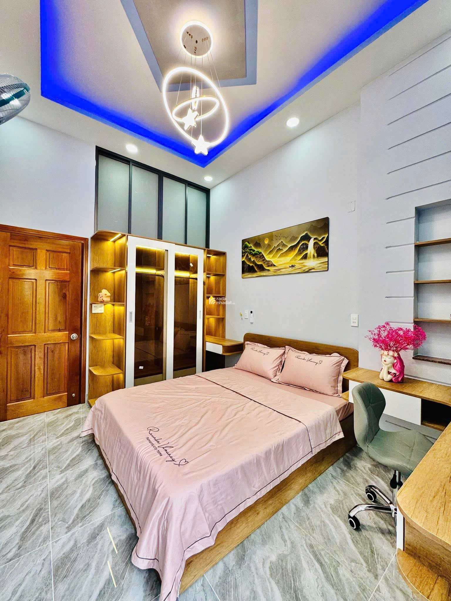 Chốt ngay căn nhà Hoa Phượng, Phú Nhuận/ 56m2/ giá chỉ 3 tỷ 530tr/ sổ riêng chính chủ/ hẻm ô tô