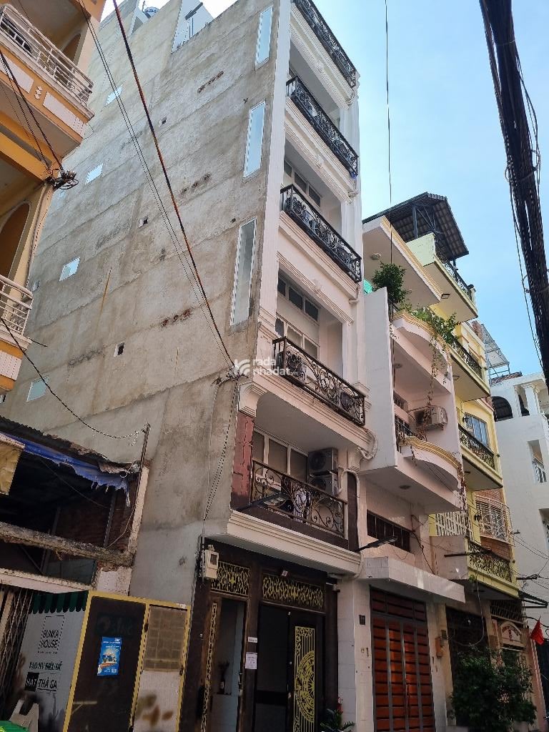 CĂN HỘ DỊCH VỤ CAO CẤP - 9 TẦNG- 16 PHÒNG- THÀNH THÁI-P.12-Q.1-DT: 4*17M- 27 TỶ