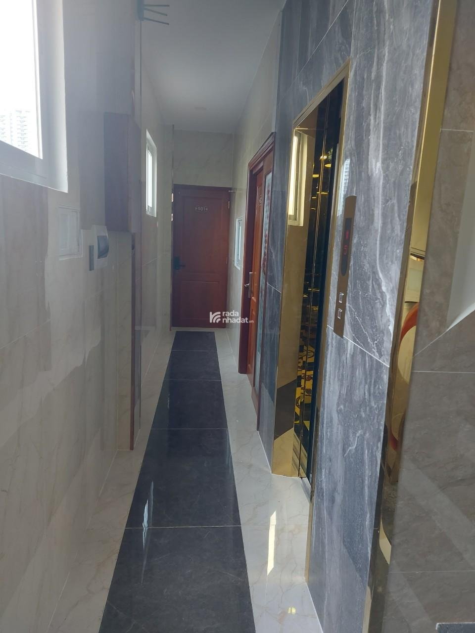 CĂN HỘ DỊCH VỤ CAO CẤP - 9 TẦNG- 16 PHÒNG- THÀNH THÁI-P.12-Q.1-DT: 4*17M- 27 TỶ