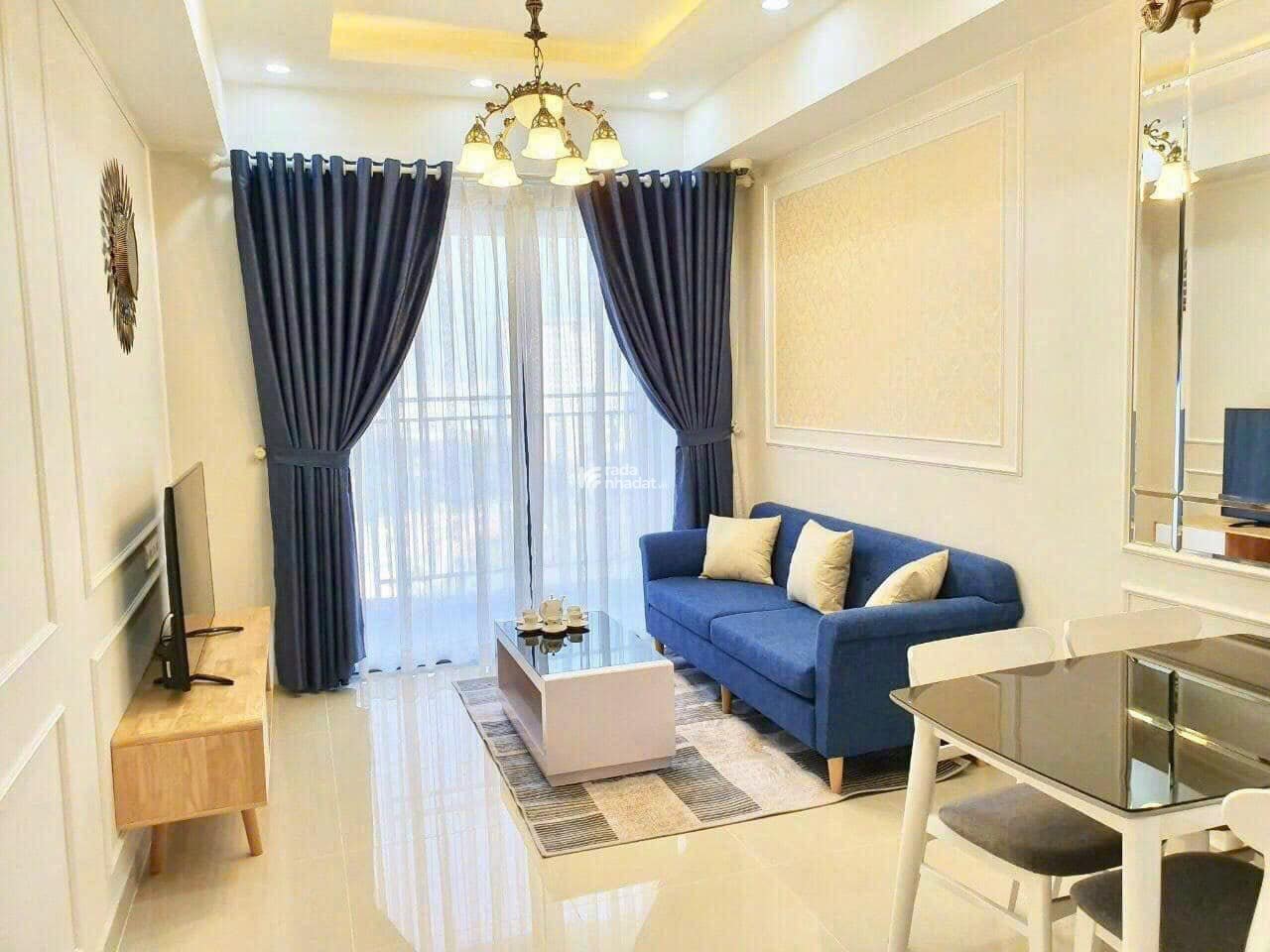 Cho thuê căn hộ Park Legend, 45m2, 1PN, 1WC, full, giá 11tr, ở liền. Lh: 0936 571 ***(Hồng)