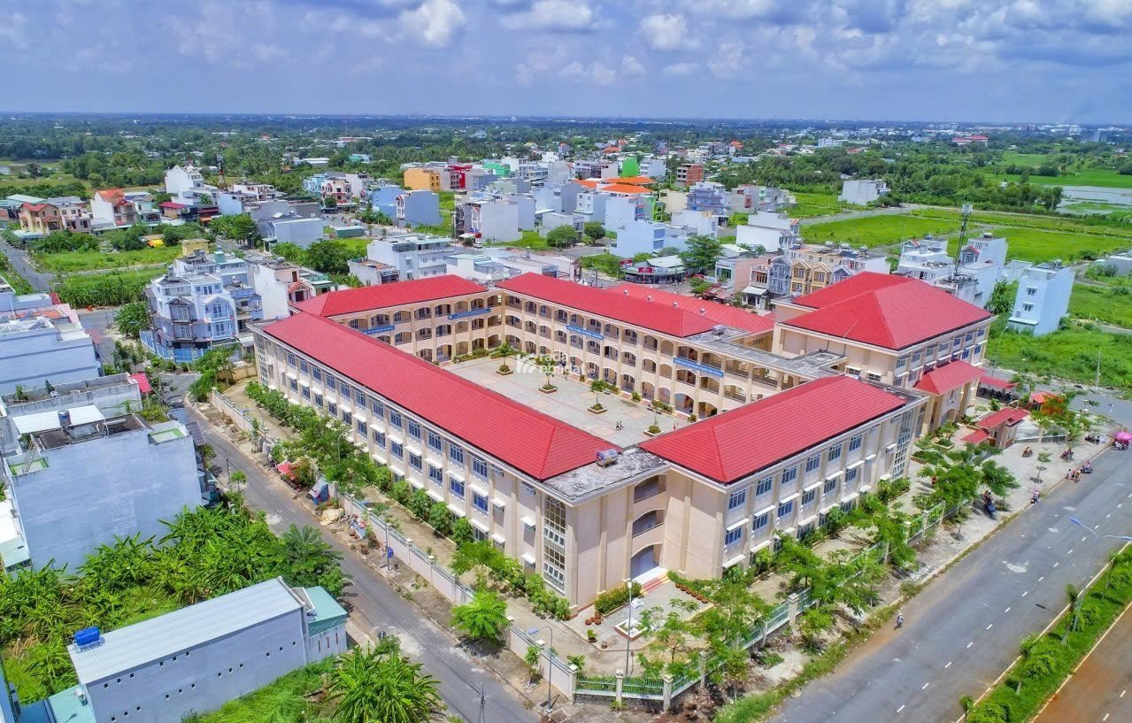 Bán gấp lô đất 160m2 trung tâm Hậu Nghĩa cách vinhome green city 200m
