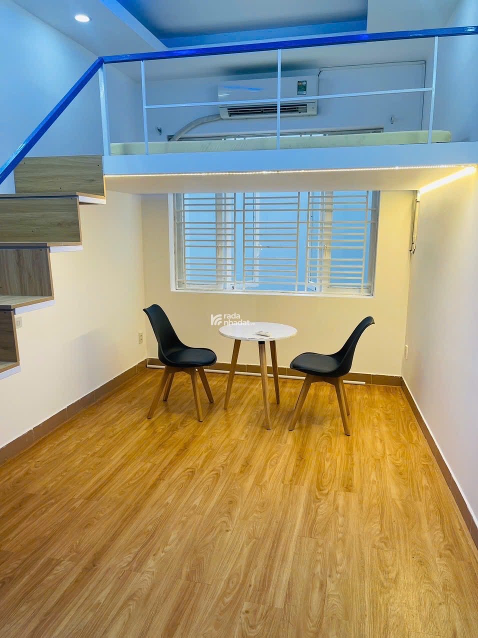 Căn Hộ Duplex Cửa Sổ Lớn Full Nội Thất Thang Máy Quận 3