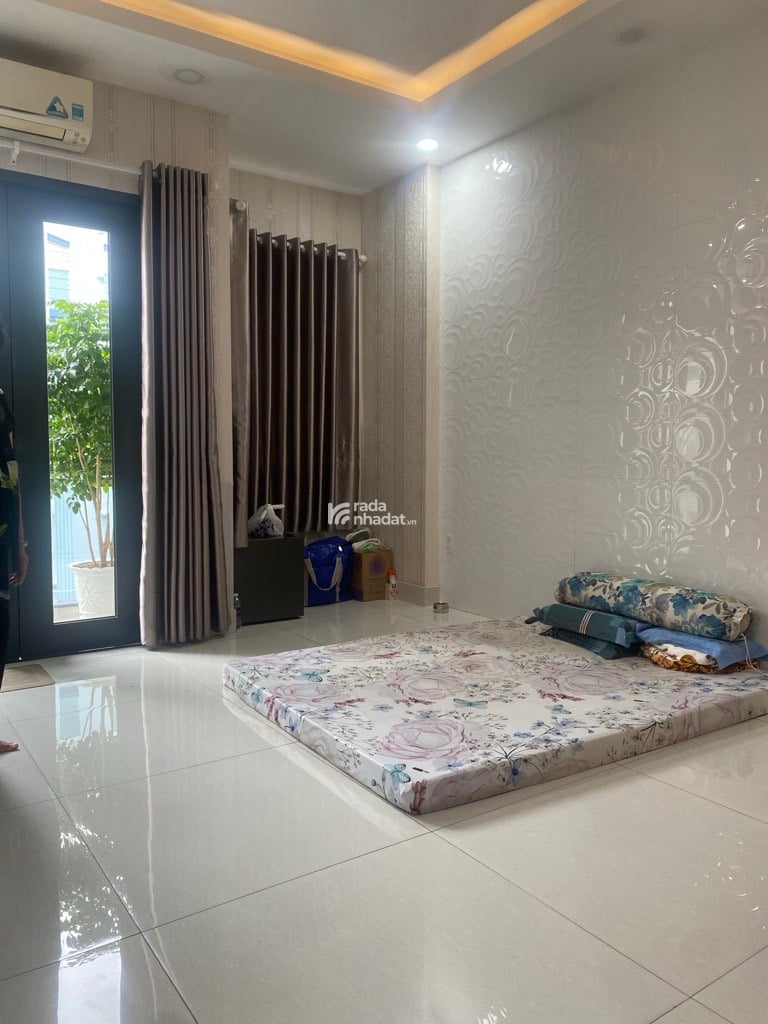 BÁN NHÀ TÊN LỬA 4 TẦNG BTCT 60M2 XE HƠI NGỦ TRONG NHÀ 10.X TỶ AEON MALL BÌNH TÂN 