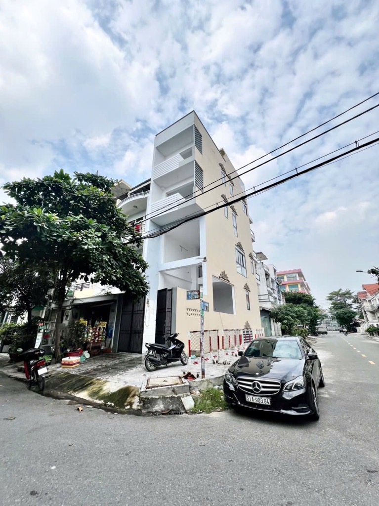 Căn góc kinh doanh 6 tầng khu Tên Lửa- sát Aoen Bình Tân