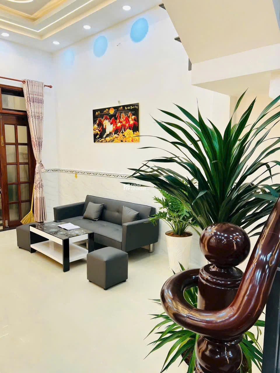 Hxh Hương Lộ 2, 56m2, 4 tầng mới tinh 4PN, chỉ 5.9 tỷ, dọn vào ở ngay