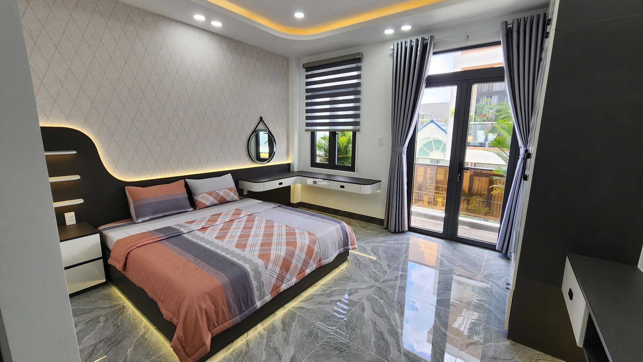 SIÊU PHẨM ĐẦU TIÊN TRONG DÃY - NHÀ PHỐ FULL NỘI THẤT - KDC MỚI THẠNH XUÂN 25