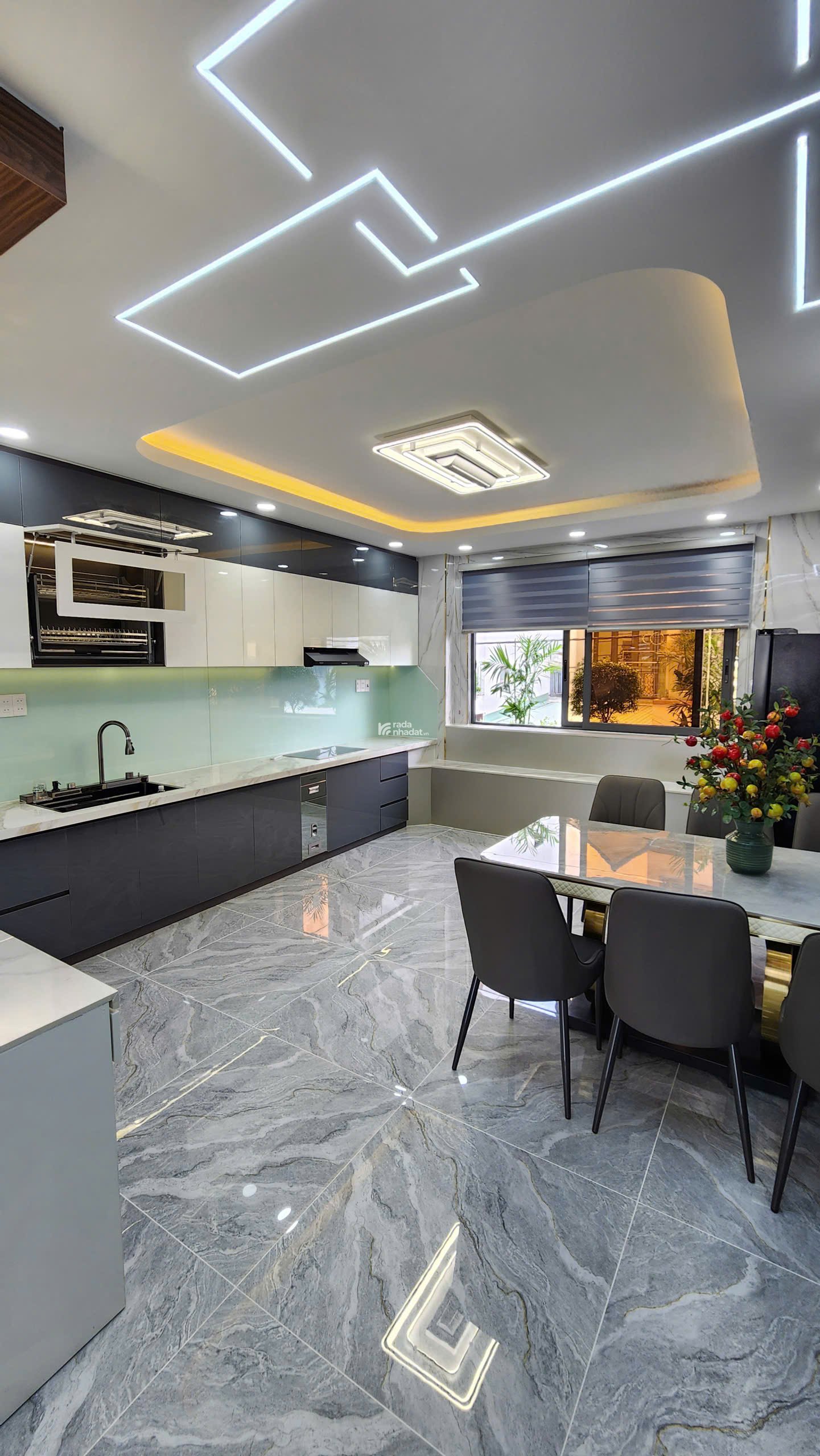 SIÊU PHẨM ĐẦU TIÊN TRONG DÃY - NHÀ PHỐ FULL NỘI THẤT - KDC MỚI THẠNH XUÂN 25