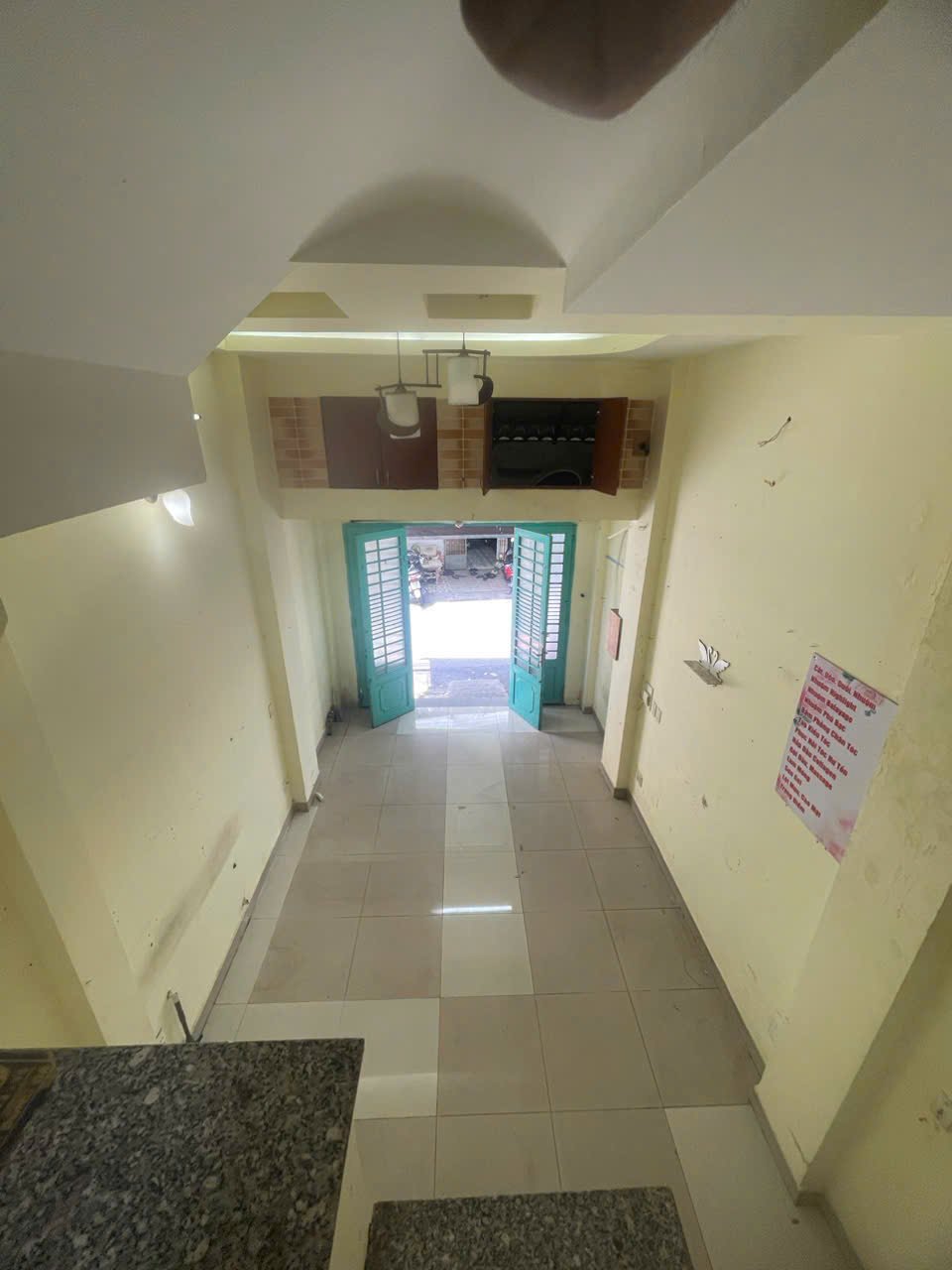 BÁN NHÀ THÀNH THÁI, QUẬN 10, HXH, NHỈNH 6 TỶ