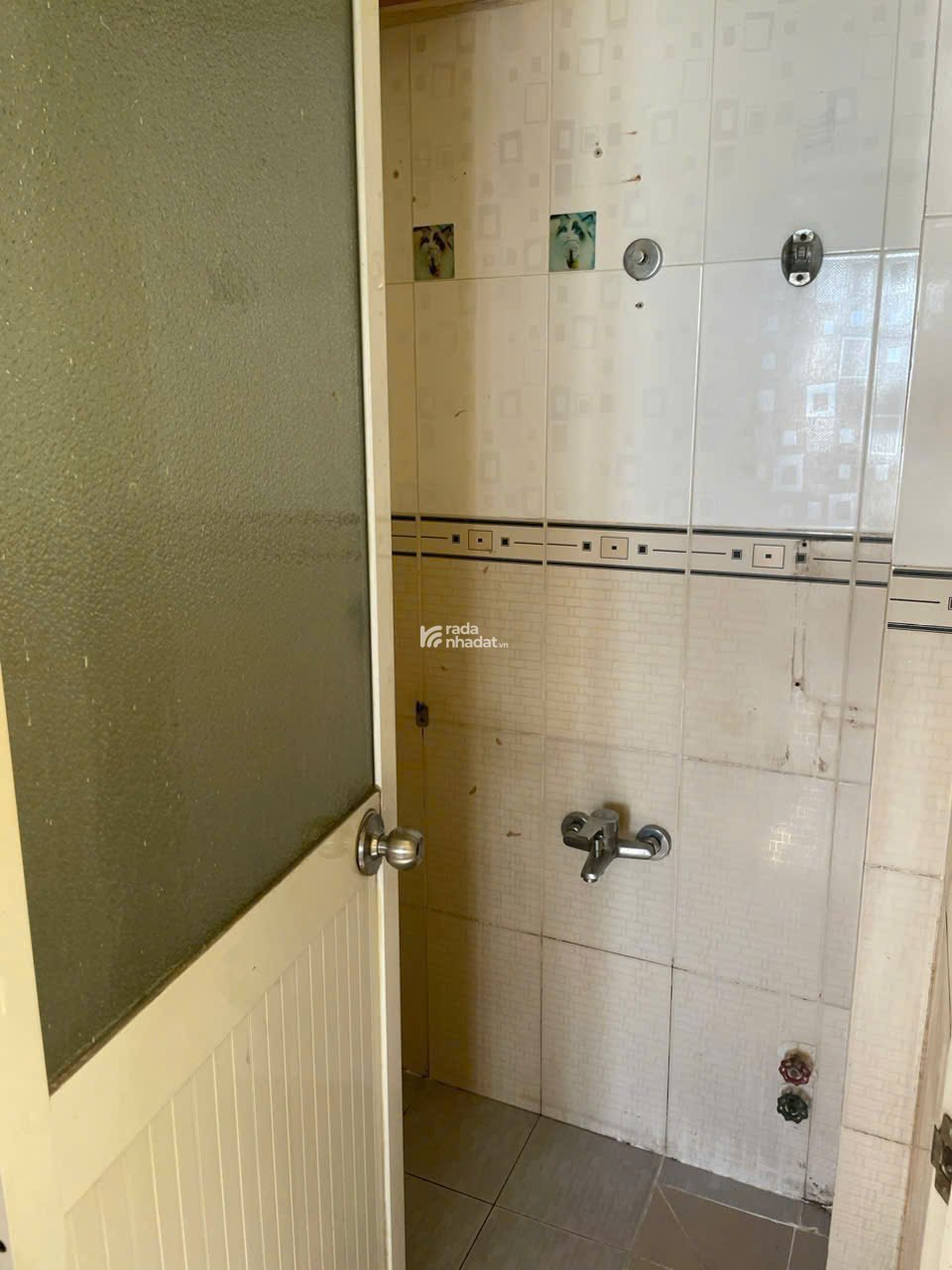 BÁN NHÀ THÀNH THÁI, QUẬN 10, HXH, NHỈNH 6 TỶ