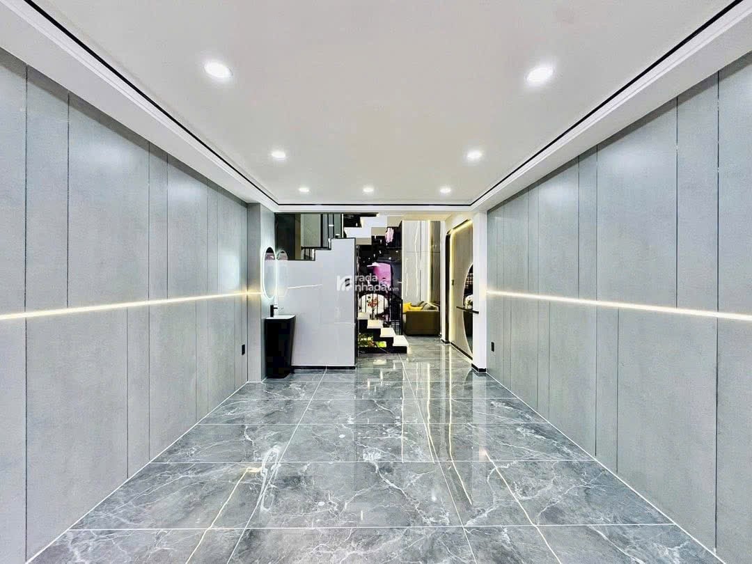 Chủ tạm biệt nhà 4 lầu giá 3tỷ6 DT 60.9m2 Bạch Đằng, P.24, Quận Bình Thạnh, Công Chứng liền 