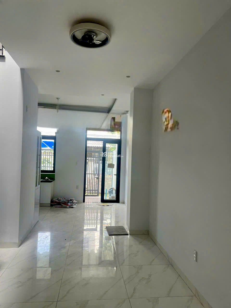 Nhà 3 Tầng 2 Mặt Tiền Ô Tô 7 Chỗ Vào Thoải Mái Trung Tâm Trường Thọ Thủ Đức Giá 7.5 Tỷ