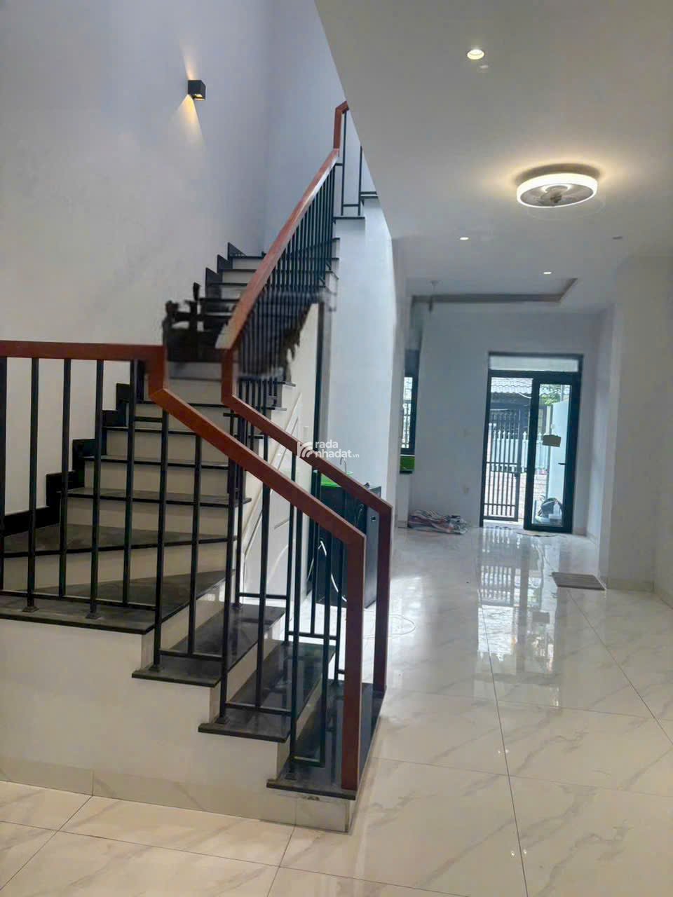 Nhà 3 Tầng 2 Mặt Tiền Ô Tô 7 Chỗ Vào Thoải Mái Trung Tâm Trường Thọ Thủ Đức Giá 7.5 Tỷ