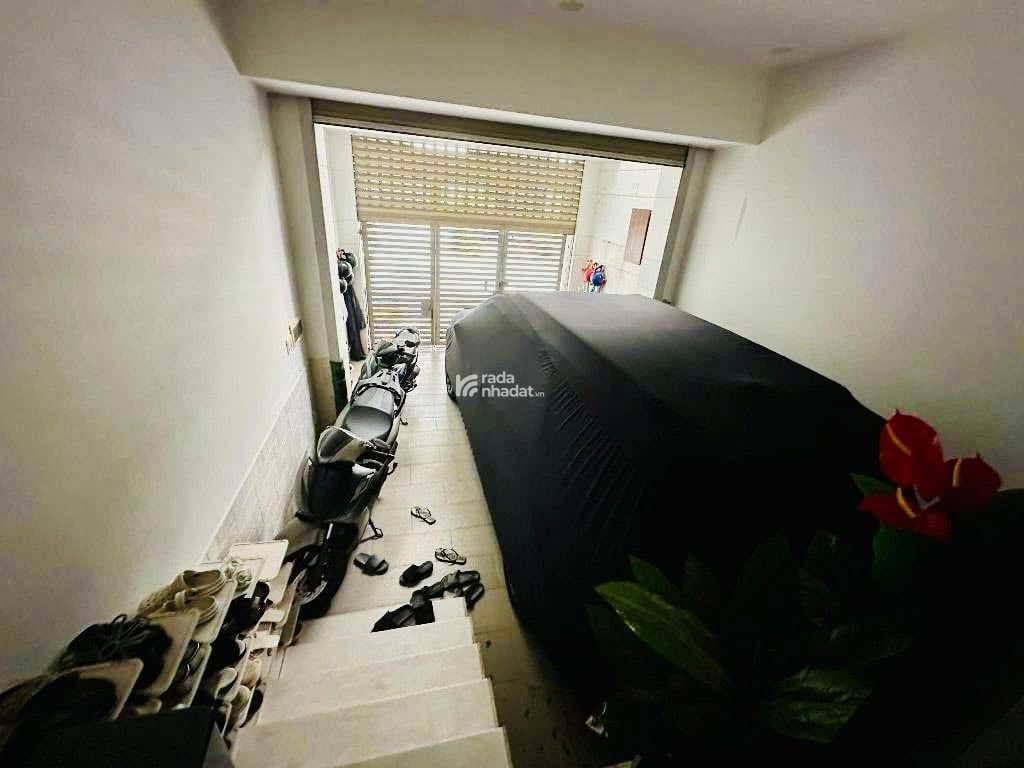 BÁN NHÀ MẶT TIỀN KHU BÀN CỜ HỌ LÊ 5 TẦNG KIÊN CỐ, GARA Ô TÔ GẦN NGUYỄN SƠN GIÁ NHỈNH 10 TỶ