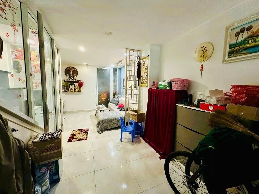 BÁN NHÀ MẶT TIỀN KHU BÀN CỜ HỌ LÊ 5 TẦNG KIÊN CỐ, GARA Ô TÔ GẦN NGUYỄN SƠN GIÁ NHỈNH 10 TỶ