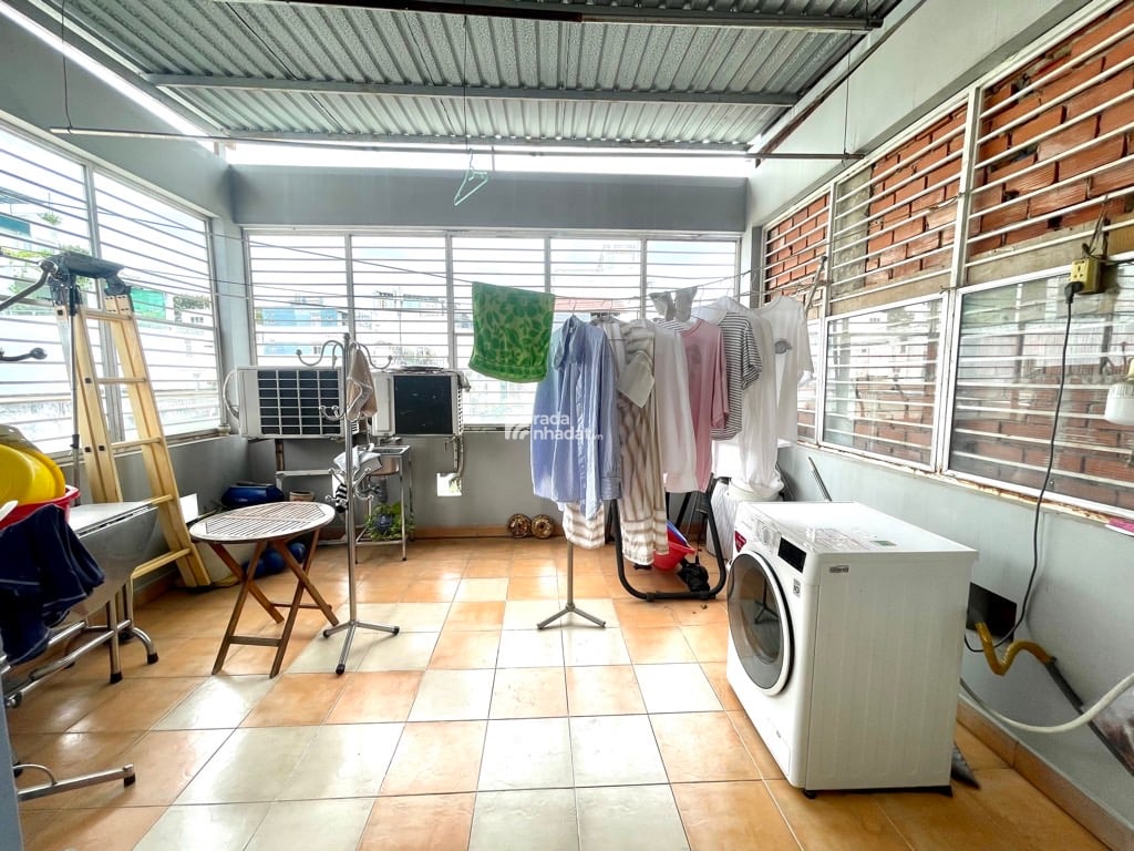 NHÀ MỚI - 4 TẦNG BTCT - 70M2 - VỪA Ở VỪA CHO THUÊ - HẺM RỘNG RÃI