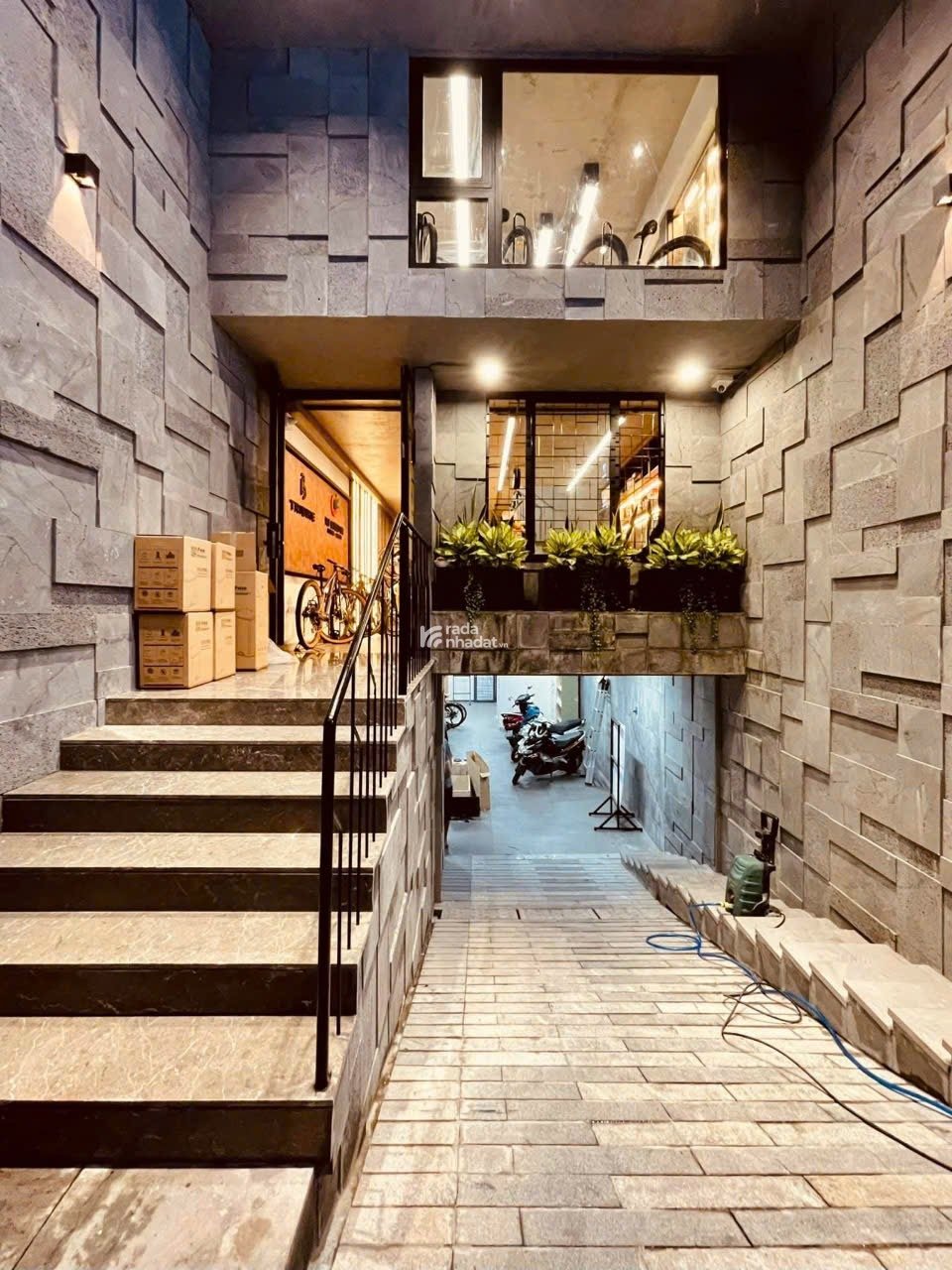 Cho thuê Căn hộ Studio full nội thất cao cấp, sang trọng gần đh Sài Gòn, Vạn Hạnh Mall Quận 10
