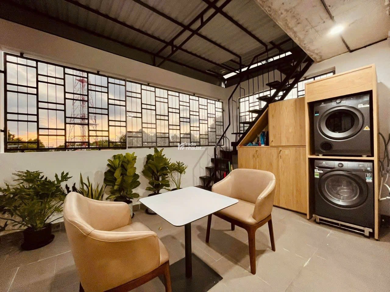 Cho thuê Căn hộ Studio full nội thất cao cấp, sang trọng gần đh Sài Gòn, Vạn Hạnh Mall Quận 10