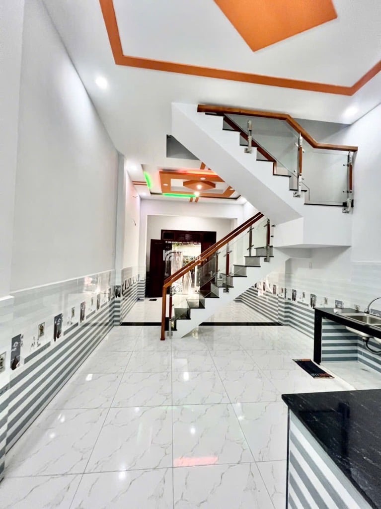Bán nhà gần bình long lê văn qưới bình hưng hoà a