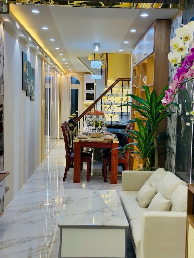 NGAY VÒNG XOAY LÊ ĐẠI HÀNH - NHÀ MỚI - HẼM Ô TÔ - 32M2 - ÂU CƠ- Q.11- 4 TỶ 2